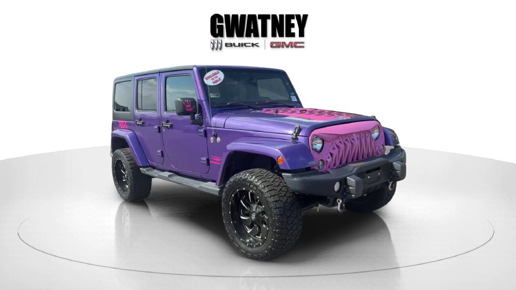 Used 2016 Jeep Wrangler Unlimited Sahara w/ Dual Top Group AWD/4WD image 3