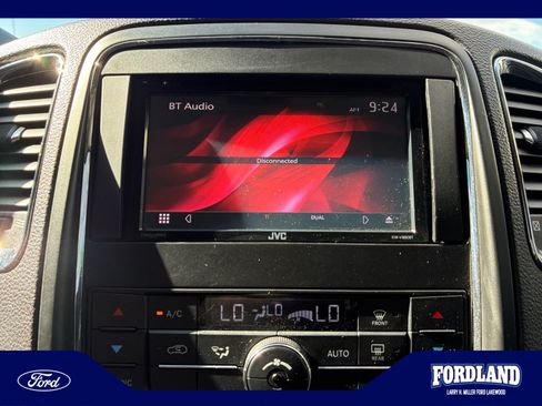 Used 2013 Dodge Durango SXT w/ Trailer Tow Group IV AWD/4WD image 27