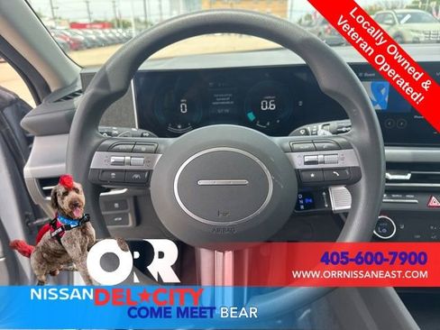 Used 2025 Hyundai Sonata SEL FWD image 18