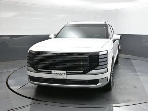 Used 2026 Hyundai Palisade Calligraphy FWD image 21