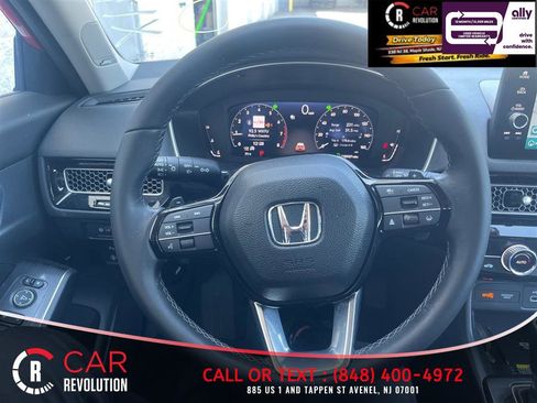 Used 2024 Honda Civic Touring image 14