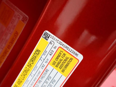 Used 2024 Chevrolet Corvette Stingray Premium Conv w/ Chrome Exterior Badge Package image 38