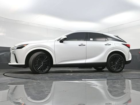 Used 2024 Lexus RX 350 Premium w/ Convenience Package FWD image 28