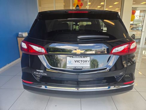 Used 2020 Chevrolet Equinox LT w/ Driver Convenience Package FWD image 7