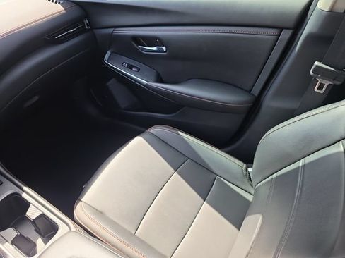 Certified 2025 Nissan Sentra SR w/ SR Premium Package FWD image 15