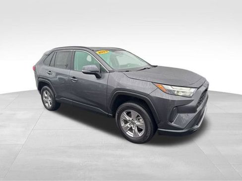 Used 2023 Toyota RAV4 XLE image 3