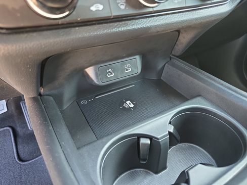 Certified 2026 Honda HR-V Sport image 32