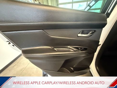 Used 2025 Nissan Murano SL AWD/4WD image 11