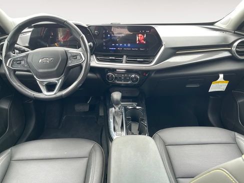 Used 2024 Chevrolet Trax ACTIV FWD image 10