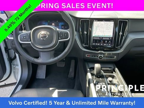 Certified 2025 Volvo XC60 B5 Core image 17