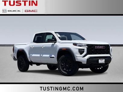 New 2026 GMC Canyon Elevation w/ LPO, Black Badging Package