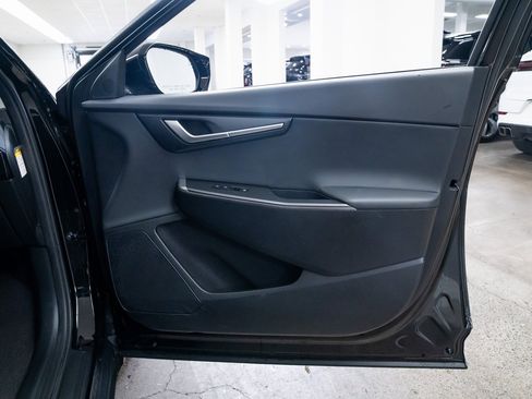 Used 2024 Kia EV6 Light image 22