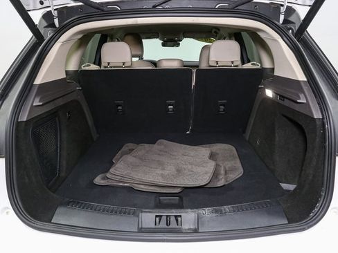 Used 2022 Lincoln Corsair Reserve w/ Elements Package image 10