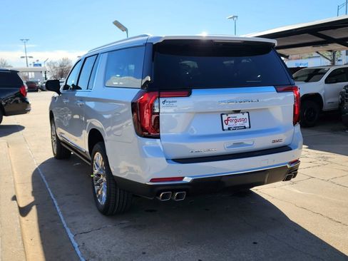 New 2026 GMC Yukon XL Denali w/ Sun & Power Step Package image 5