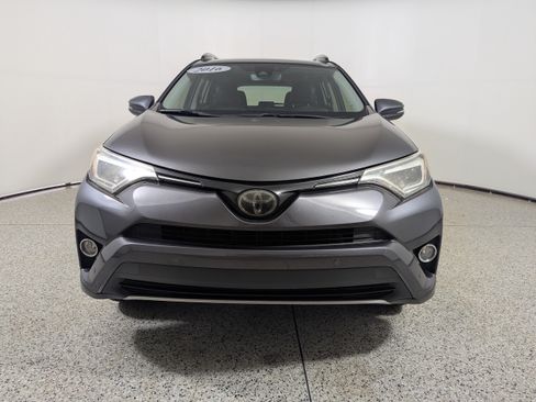 Used 2016 Toyota RAV4 Limited FWD image 2