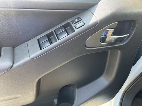 Used 2016 Nissan Frontier PRO-4X w/ Pro-4x Luxury Package image 26