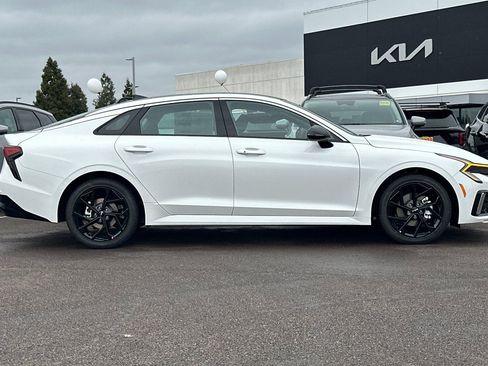 New 2026 Kia K5 GT-Line image 4
