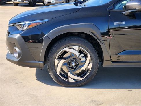 New 2026 Subaru Crosstrek 2.5i Limited w/ Crosstrek Mirror Package image 5