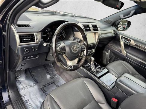 Used 2020 Lexus GX 460 Premium w/ Premium Package AWD/4WD image 11