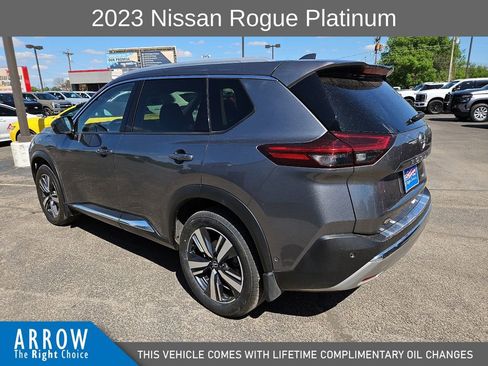 Used 2023 Nissan Rogue Platinum w/ Platinum Premium Package FWD image 8