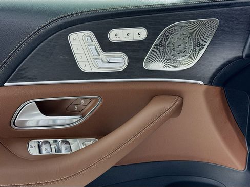 New 2026 Mercedes-Benz GLE 53 AMG 4MATIC Coupe image 19