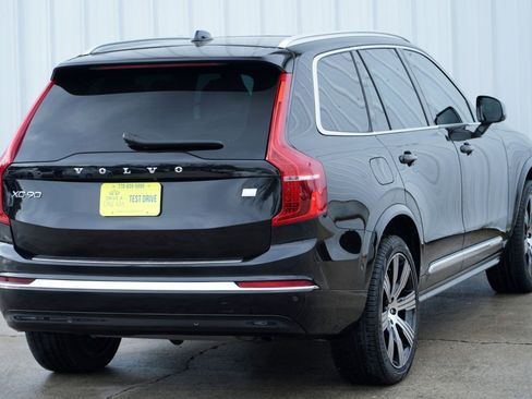 Used 2024 Volvo XC90 T8 Ultimate w/ Lounge Package image 52