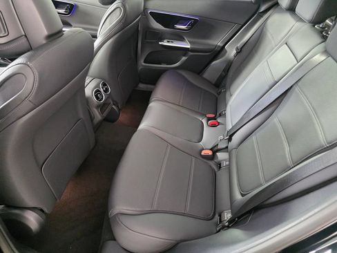 New 2026 Mercedes-Benz GLC 300 image 11