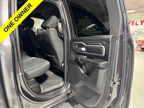 Used 2022 RAM 1500 Big Horn w/ Night Edition AWD/4WD image 33