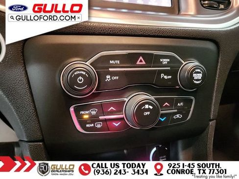 Used 2019 Dodge Charger SXT image 26