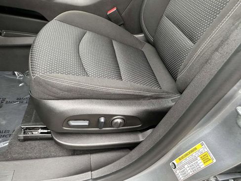 Certified 2023 GMC Terrain SLE w/ Driver Convenience Package image 21