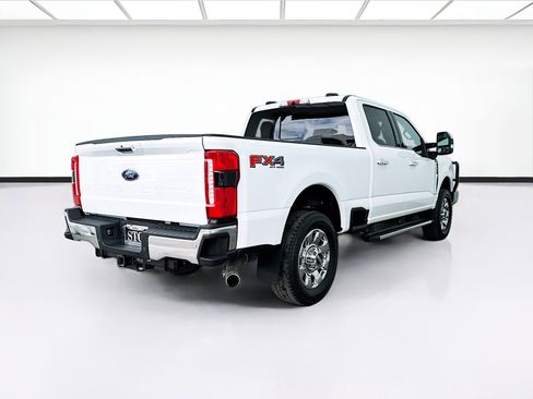 Used 2024 Ford F250 Lariat w/ Chrome Package AWD/4WD image 4