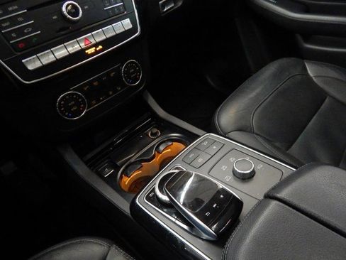 Used 2019 Mercedes-Benz GLS 450 4MATIC w/ Premium 1 Package image 31