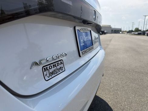 Used 2025 Honda Accord LX image 36