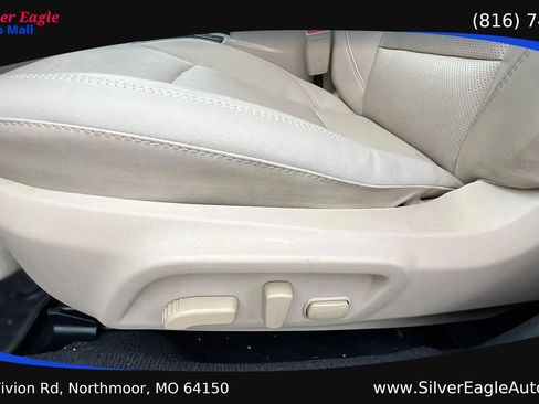 Used 2019 Subaru Outback 2.5i Limited AWD/4WD image 13