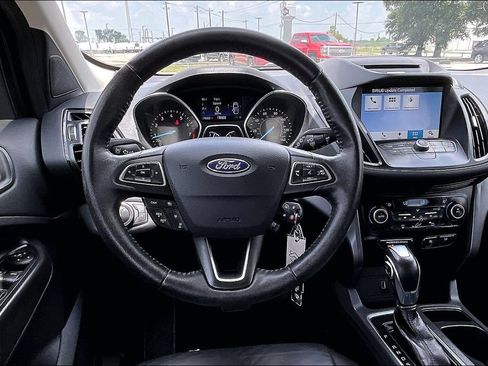 Used 2018 Ford Escape SEL w/ Ford Safe & Smart Package FWD image 8