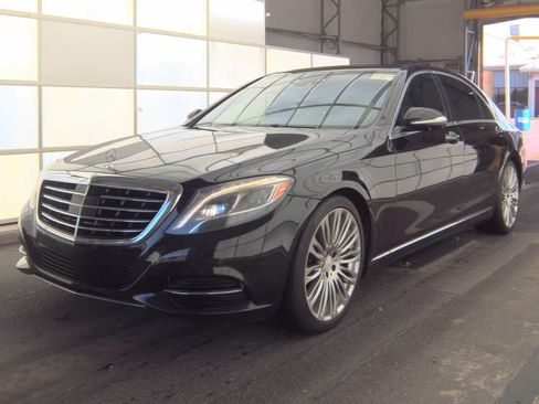Used 2016 Mercedes-Benz S 550 Sedan image 1