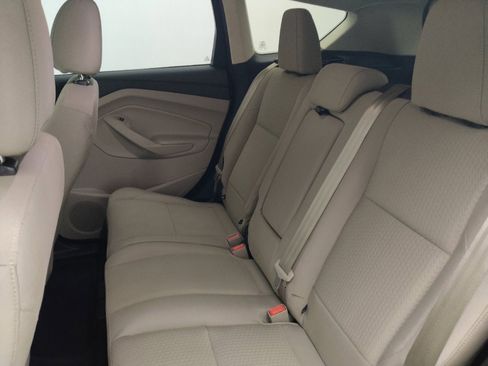 Used 2017 Ford Escape SE FWD image 18