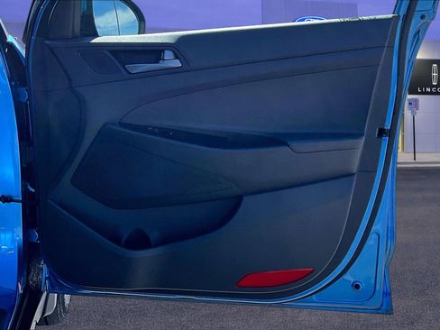 Used 2017 Hyundai Tucson SE image 28