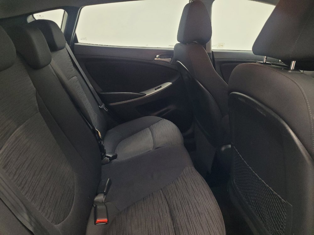 Used 2017 Hyundai Accent SE FWD image 19