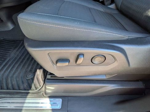 Used 2024 GMC Sierra 1500 Elevation image 14