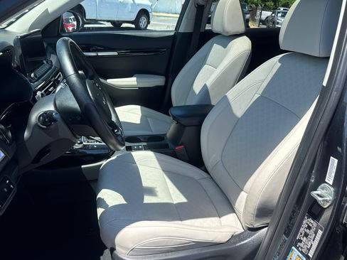 Used 2022 Kia Seltos SX w/ Sunroof Package AWD/4WD image 10