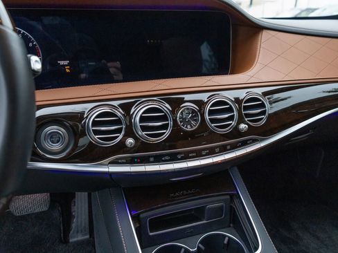 Used 2018 Mercedes-Benz Maybach S 560 4MATIC image 48