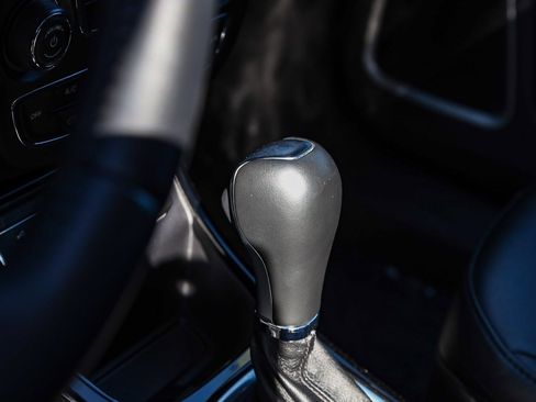 Used 2021 Jeep Compass Latitude image 22