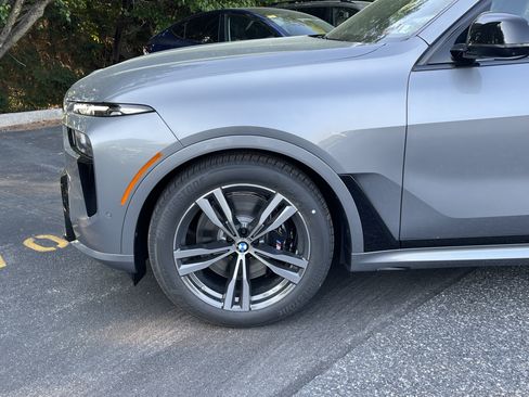 New 2027 BMW X7 M60i AWD/4WD image 4