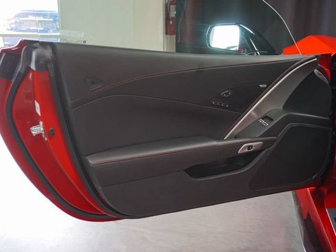 Used 2019 Chevrolet Corvette Z06 RWD image 18
