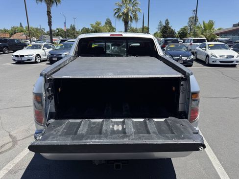 Used 2008 Honda Ridgeline RTX image 18
