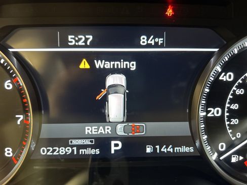 Used 2024 Mitsubishi Outlander SE image 20