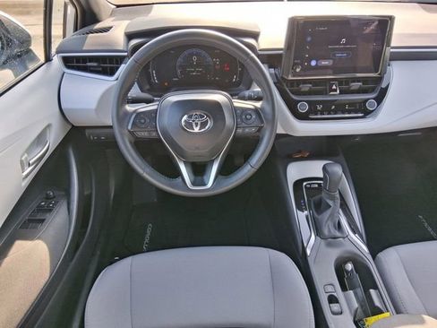 Used 2026 Toyota Corolla SE FWD image 8