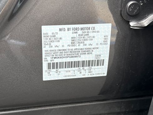 Used 2023 Ford Explorer XLT w/ Equipment Group 202A image 34