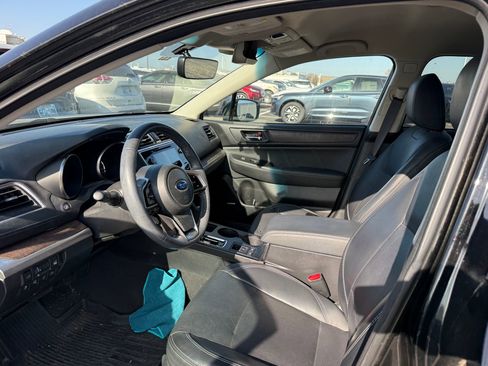 Used 2019 Subaru Outback 2.5i Limited image 7